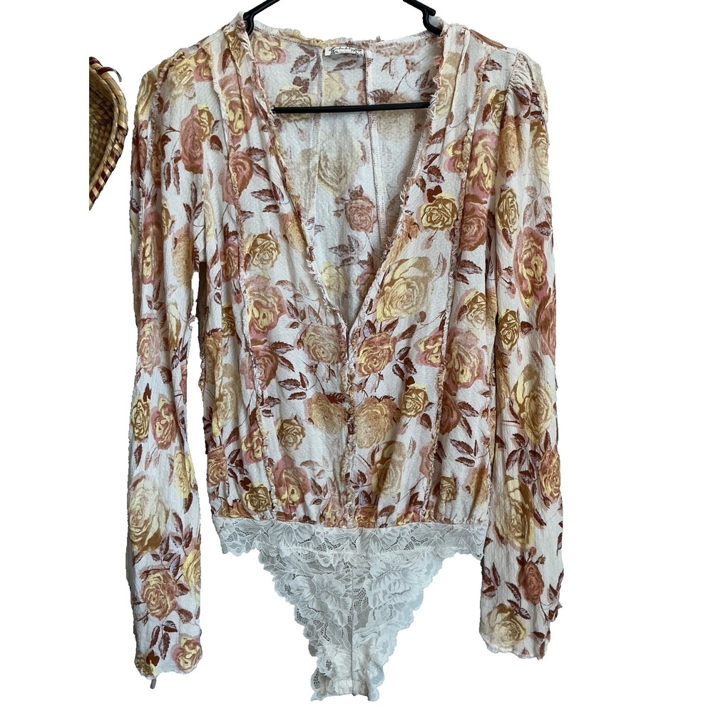 Free People Everything's Rosy Romantic Lace Bodysuit Rose Garden Floral XS/S